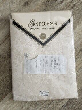 Vintage NEW Empress Ivory Gold Elegant  Jacquard Tablecloth 60x102 Taiwan